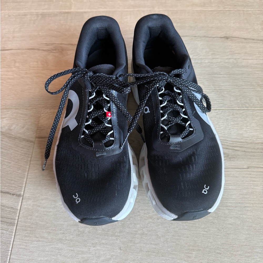 ON Running CloudMonster 2 Shoes